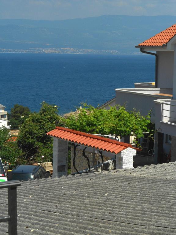 Apartment Andrija Vrbnik Exteriér fotografie