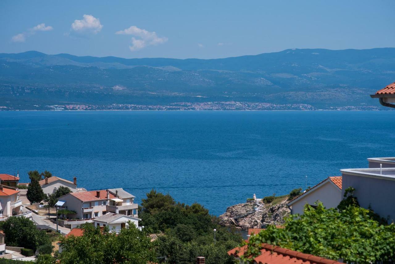 Apartment Andrija Vrbnik Exteriér fotografie