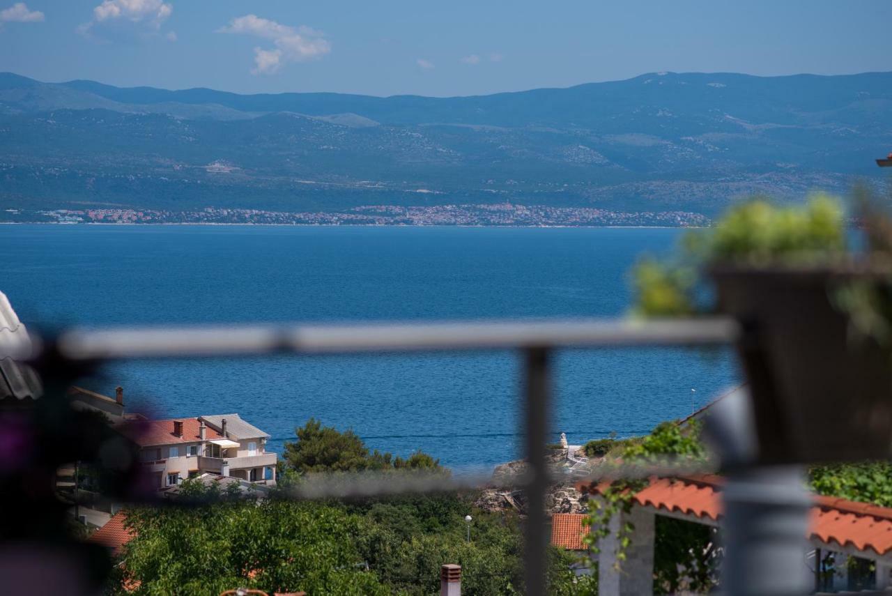 Apartment Andrija Vrbnik Exteriér fotografie